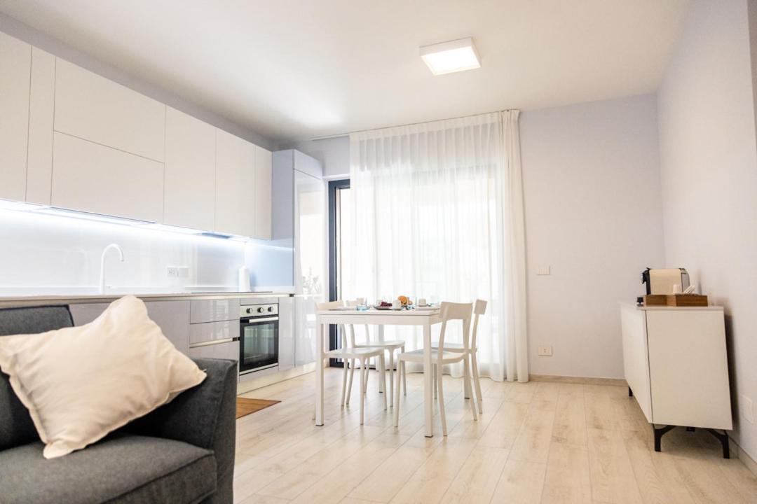 Novatek Apartment 201 Exclusive Pescara Exterior foto